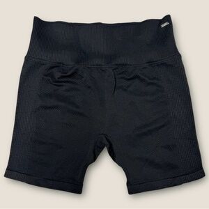 PINK Victoria's Secret Black Ribbed Active Shorts 5 inch inseam size medium